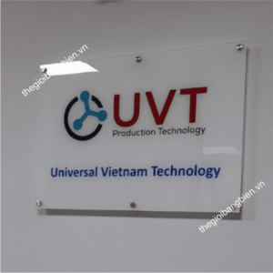 biển tên công ty mica bắt trụ kính sang trọng