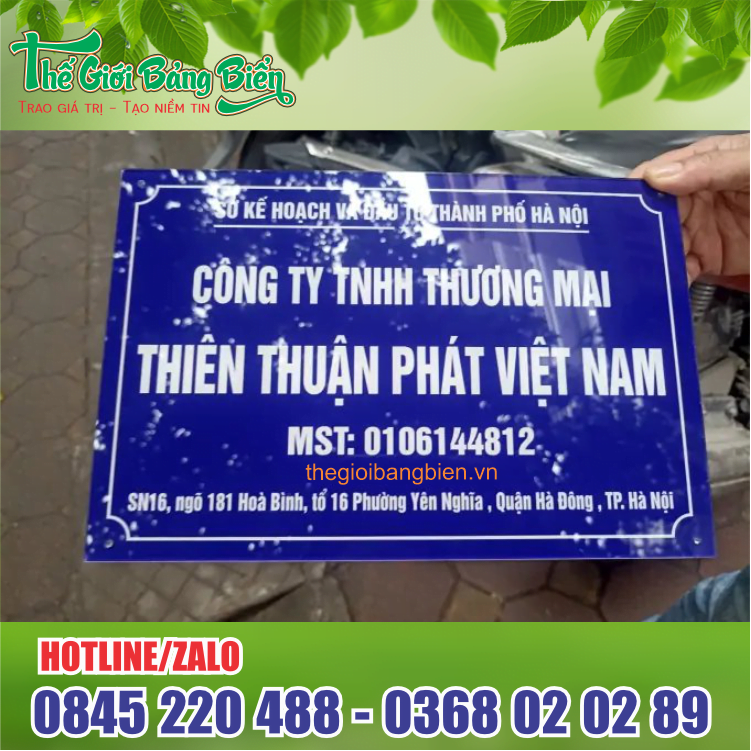 biển tên công ty in uv rẻ