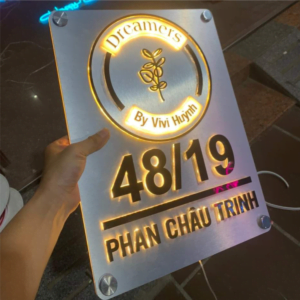 làm biển số nhà đẹp sang trọng