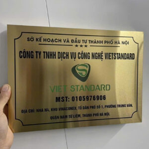biển tên công ty inox in uv