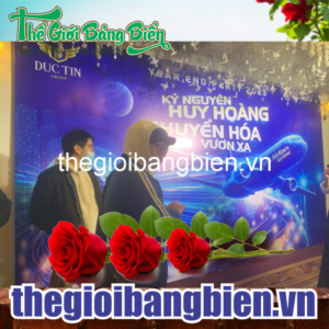 biển bạt sân khấu sang trọng