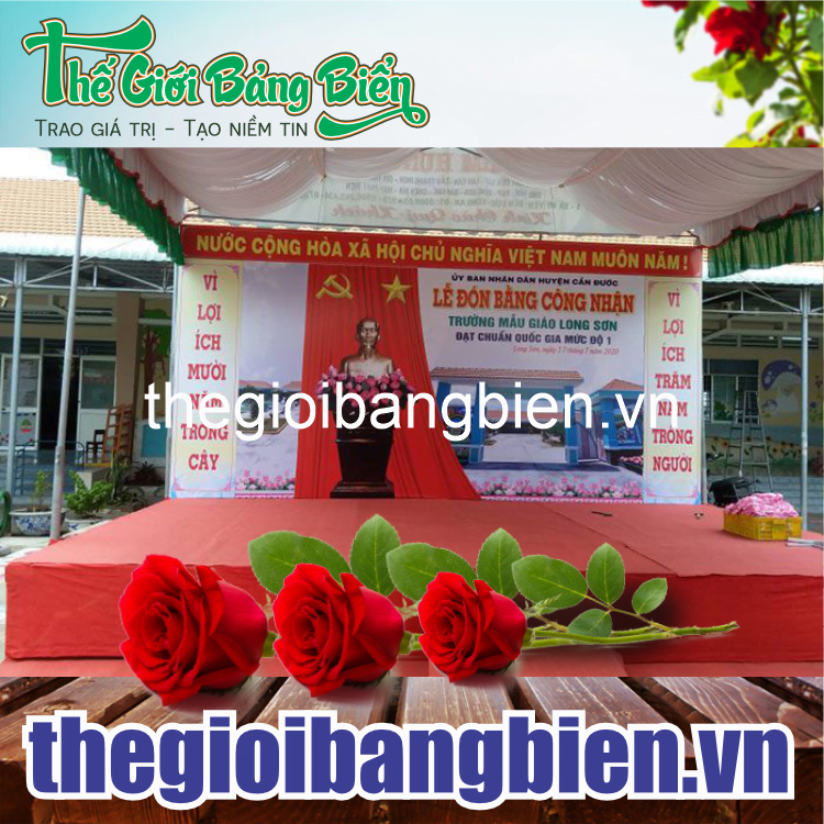 làm biển bạt sân khấu