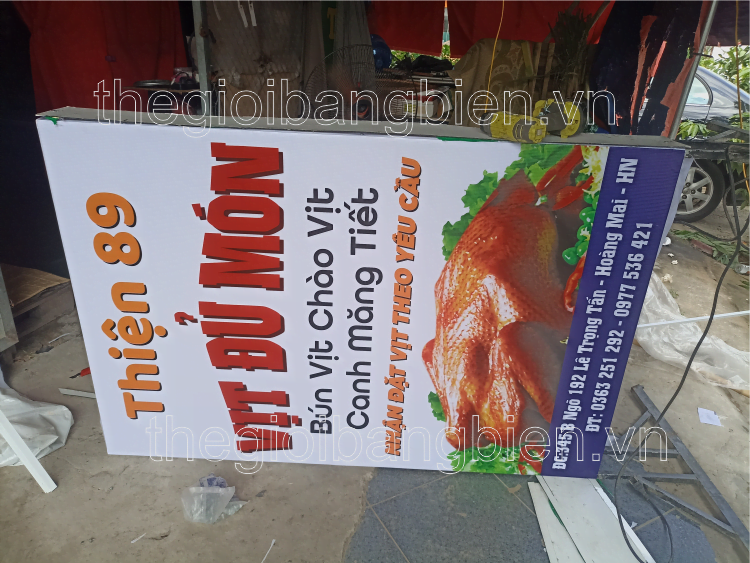 thiết kế biển bạt quảng cáo sang trọng