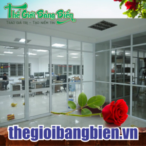 vách nhôm kính hà nội